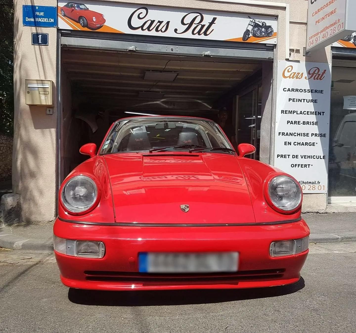 Porsche rouge